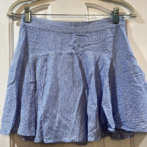 Skirt - Picture 4 of 5